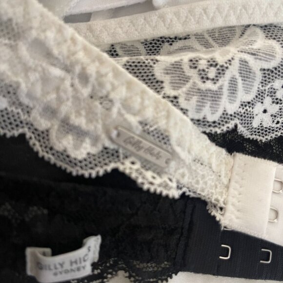 EUC Gilly Hicks Bralettes, Small - Picture 8 of 12